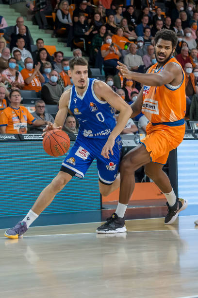 聘请霍普金 聘请霍普金